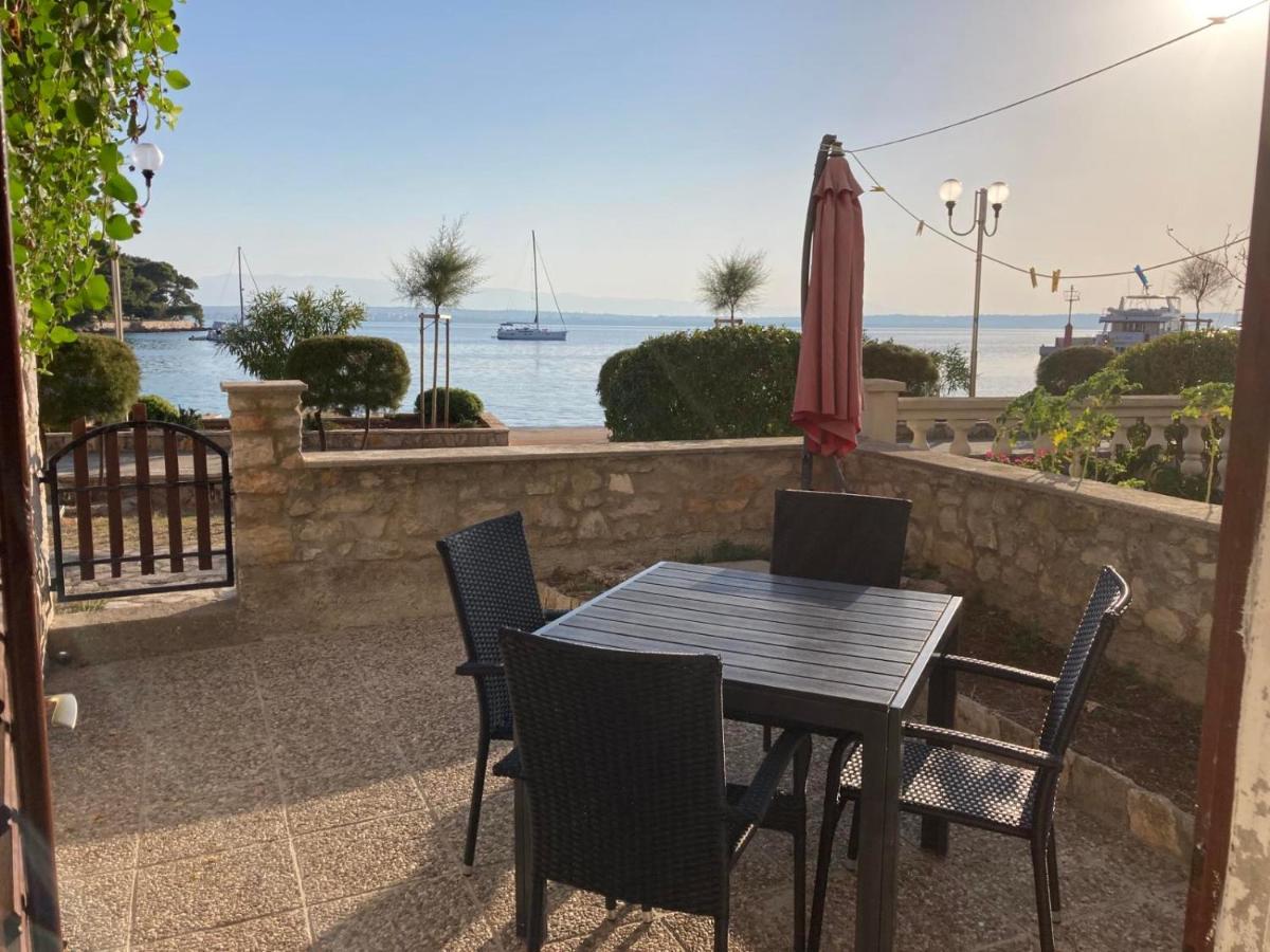 Apartment Sea View Preko Chambre photo